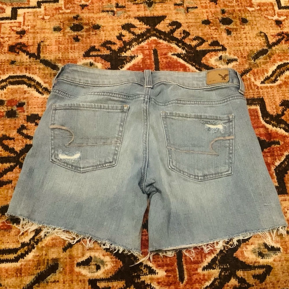 Women’s American Eagle MIDI Jean Shorts Size 2